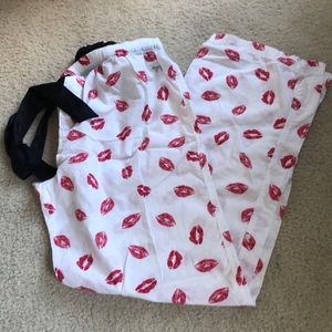 Victoria’s Secret PINK “Kiss This” pajama pants